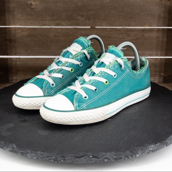 converse all star youth size 4